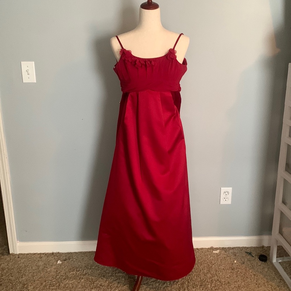 long formal red dress, full skirt
